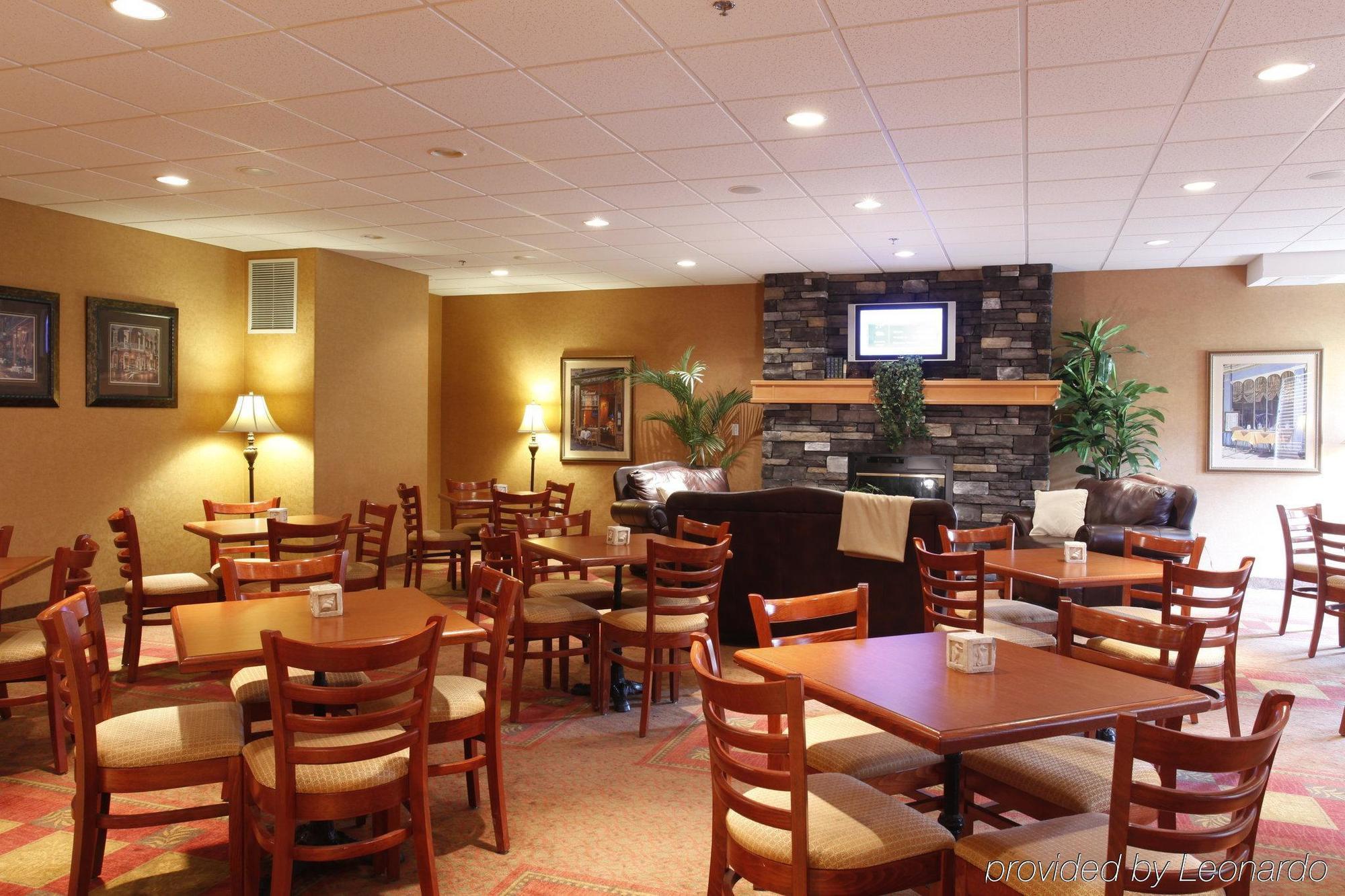 Pomeroy Inn And Suites Chetwynd Kültér fotó