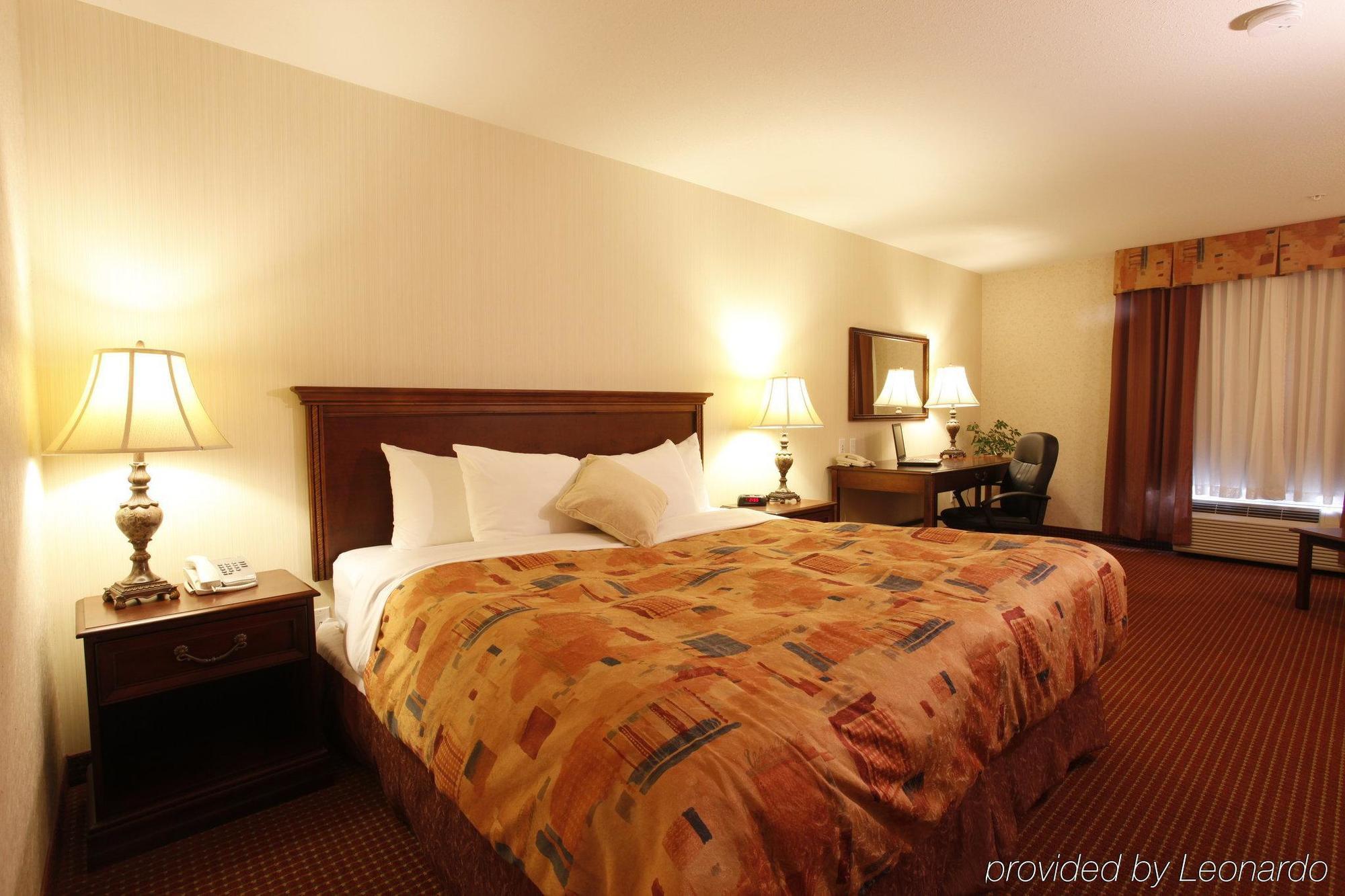 Pomeroy Inn And Suites Chetwynd Kültér fotó